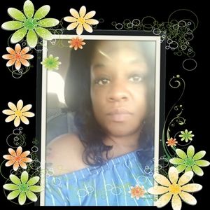 Meet your Posher, Lavette